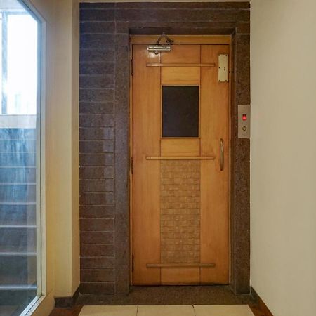 פונה Townhouse Oak Orchard Hotel מראה חיצוני תמונה
